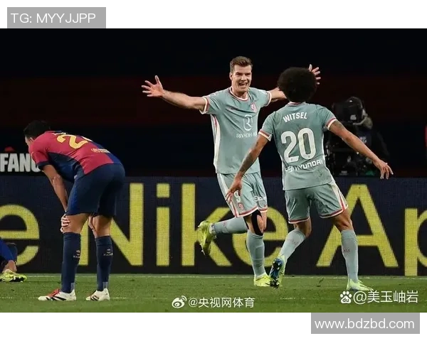 伊比萨主场迎战巴萨双方争夺西甲宝贵积分之战