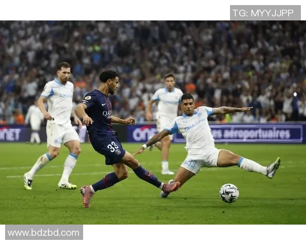 图卢兹与波尔多的激烈对决揭示法甲新赛季的竞争格局